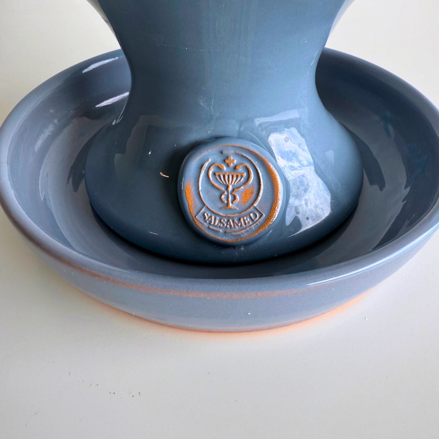 SALSAMED Salzkelch – Farbe Mondsteingrau (glasiert), Größe "M"